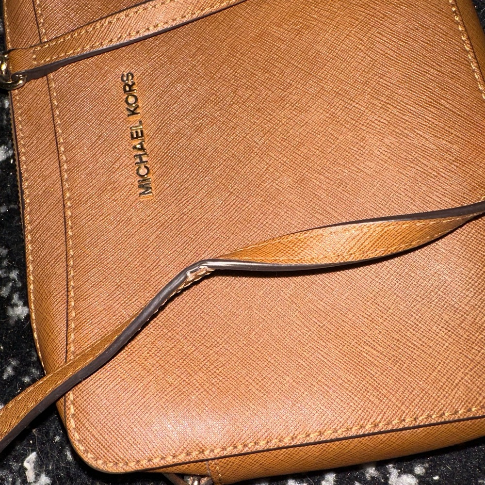 Michael Kors Purse - Picture 4 of 5